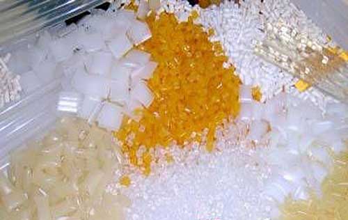 不同顏色的書本熱熔膠