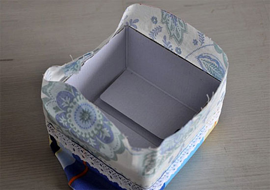 禮品紙盒粘口出現(xiàn)歪斜