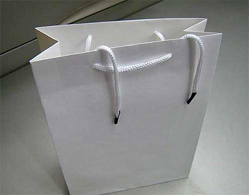 用熱熔膠粘的紙袋沒有水跡